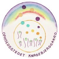 OPHOLDSSTEDET KNAGEBJERGGÅRD ApS - logo